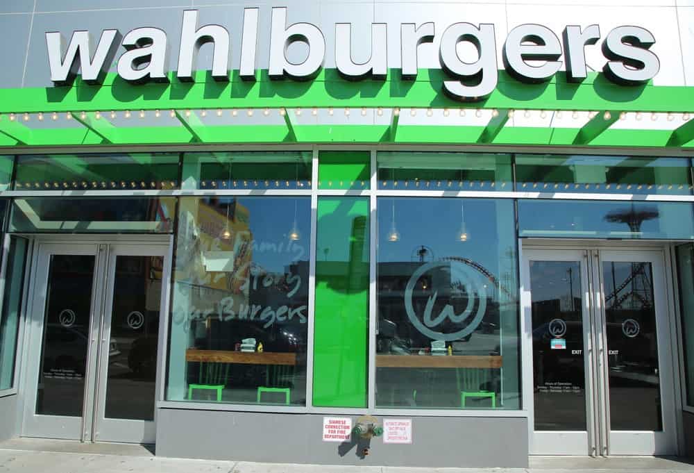 Eureka Road Corridor Wahlburgers